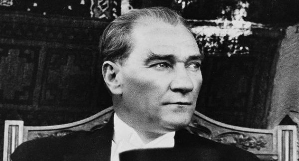 Atatürk Şiiri